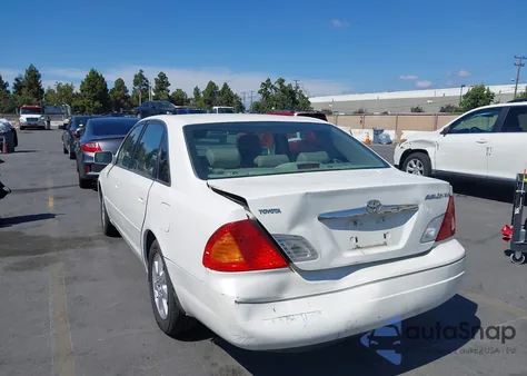 2001 Toyota Avalon Xls from USA, damaged, VIN 4T1BF28BX1U170638